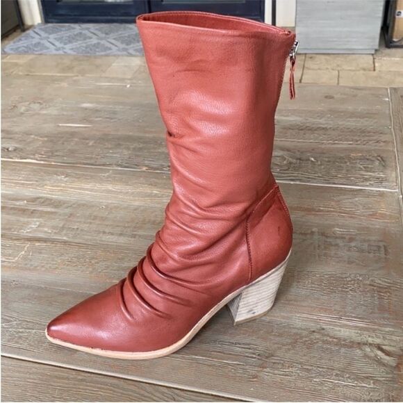 New Silent D Mikette Leather Slouchy Calf Boots Wine US 6.5 - Picture 8 of 10